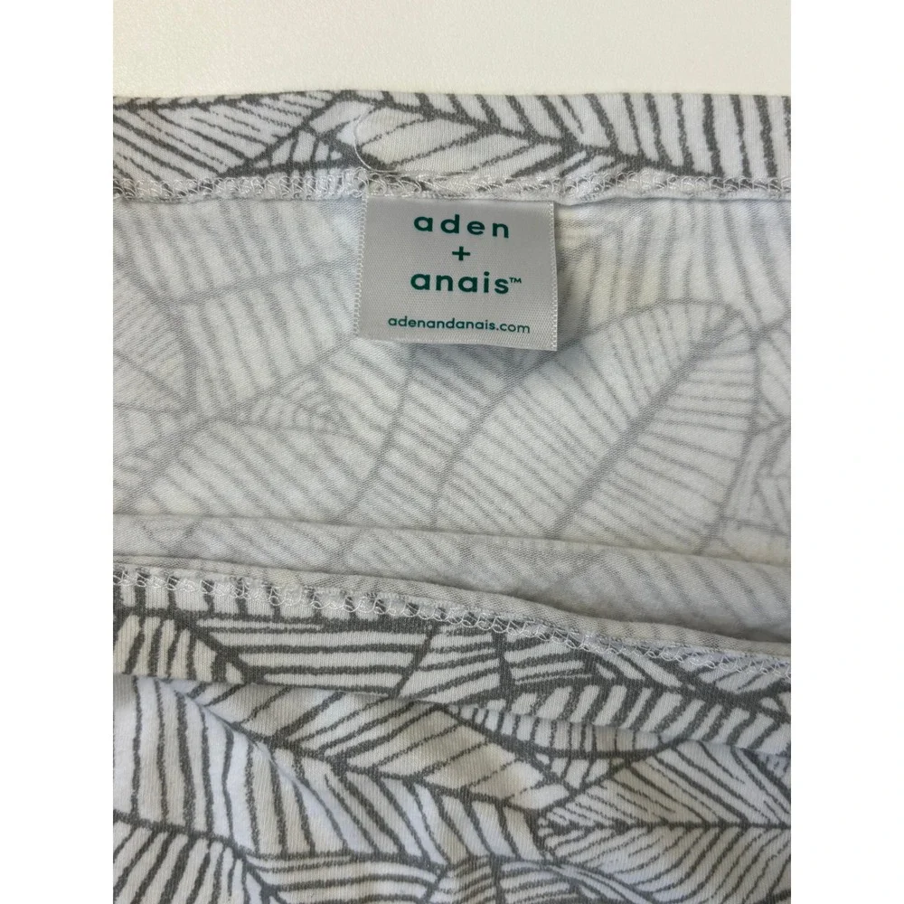 Aden + Anais Nursing Cover Grey White Leaf Print OS Cotton Spandex Breastfeeding